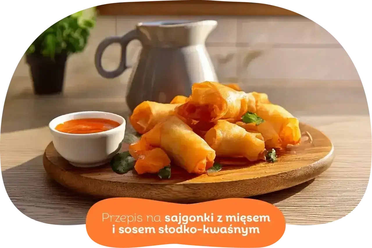 Chrupiące sajgonki z mięsem, idealne do sosu słodko-kwaśnego. Poznaj tradycyjne sajgonki przepis!